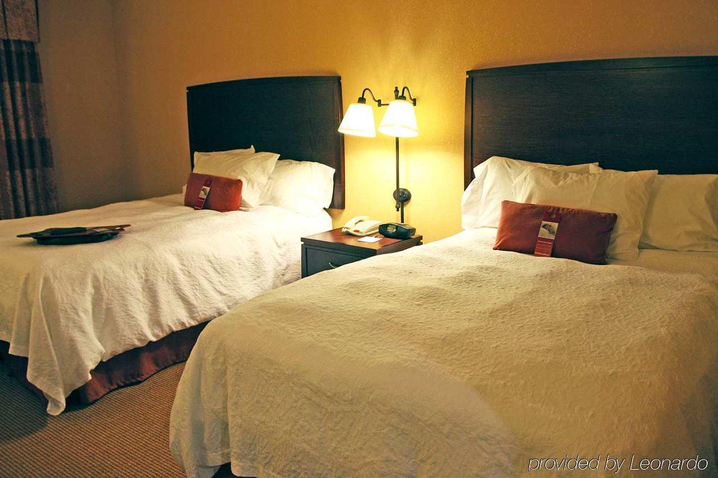 Hotel Hampton And Airport